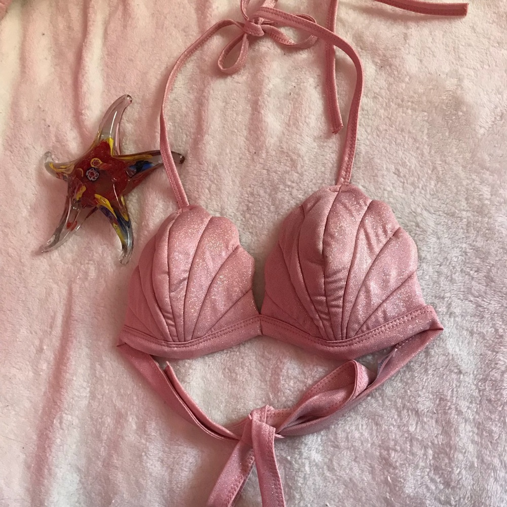 Pink seashell glittery top💕🐚